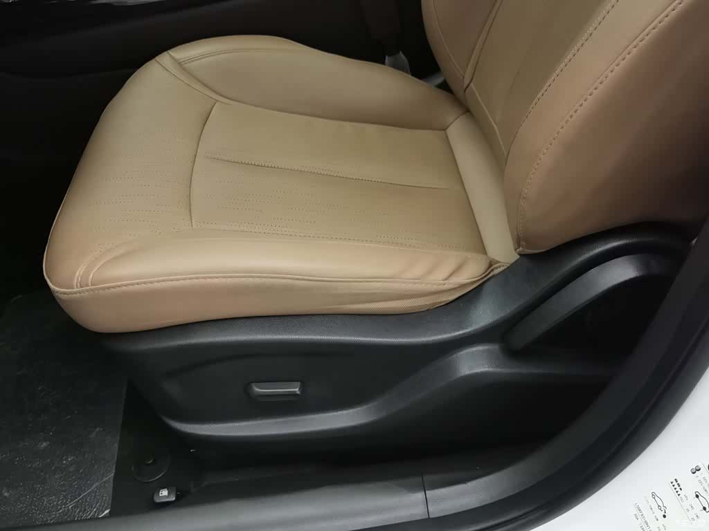 Buick GL6, 2023 20