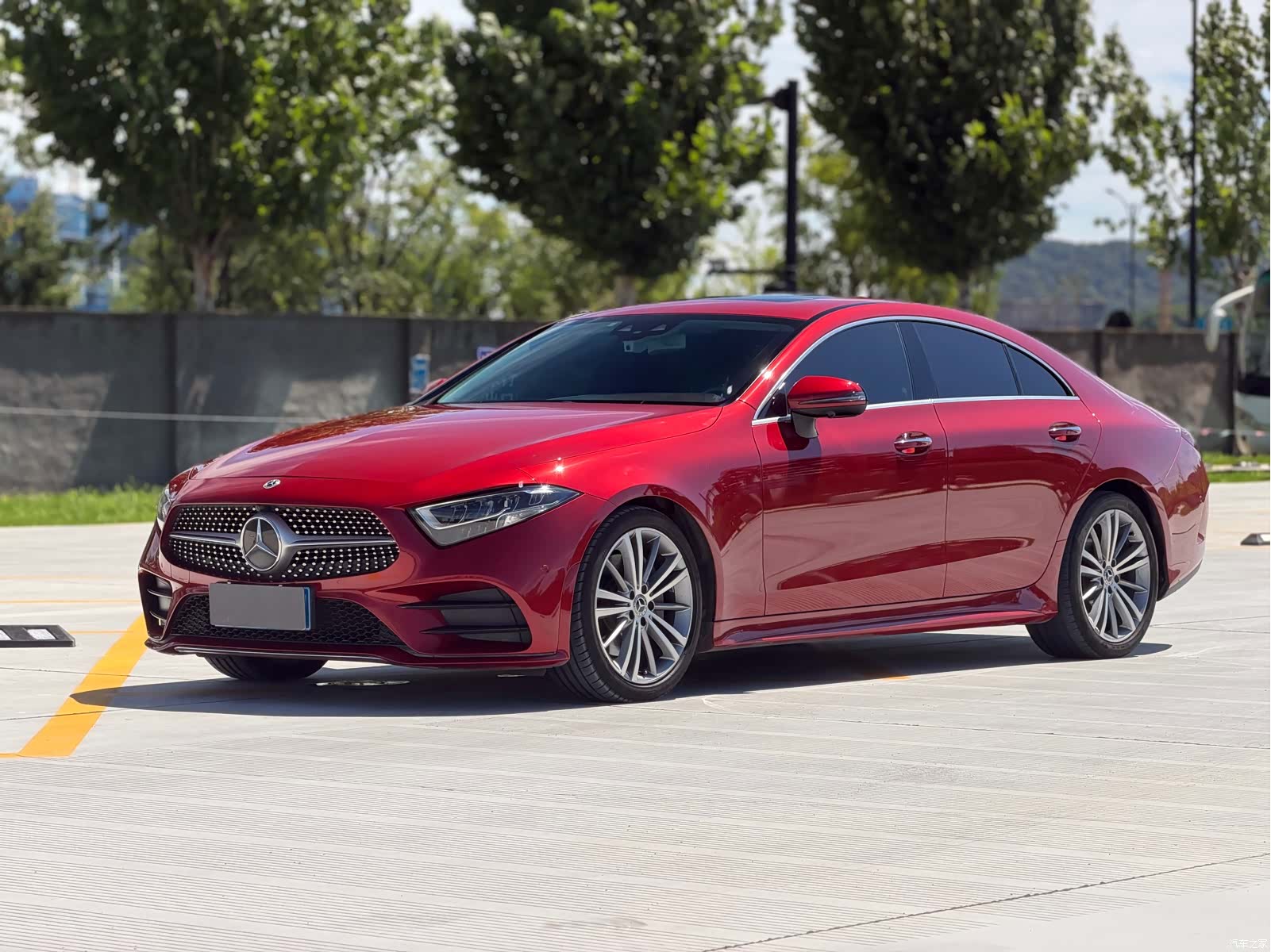 Mercedes-Benz CLS