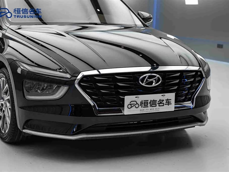 Hyundai Name picture