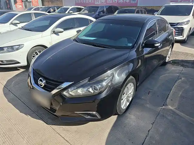 Nissan Altima 2017 — купить из Китая под заказ