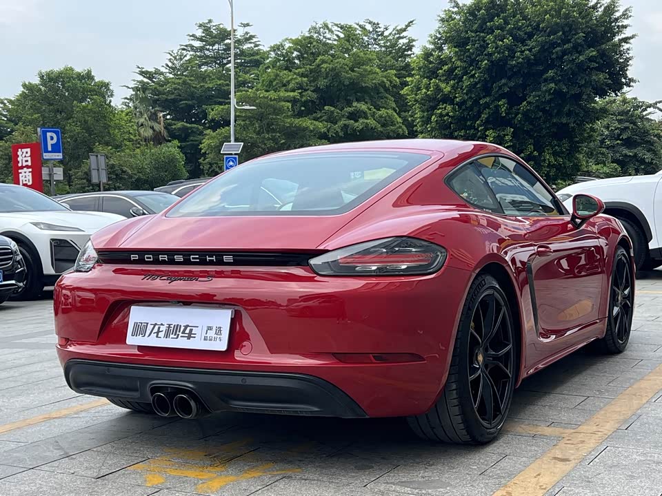 Porsche 718