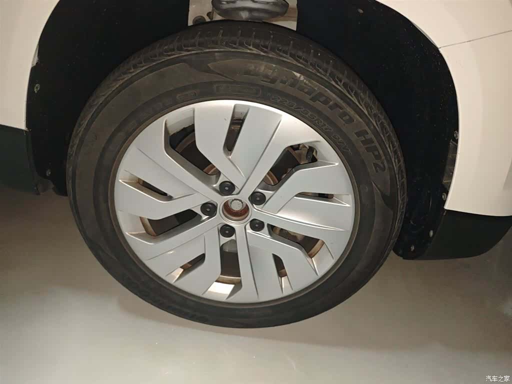 Volkswagen Tharu, 2019 8