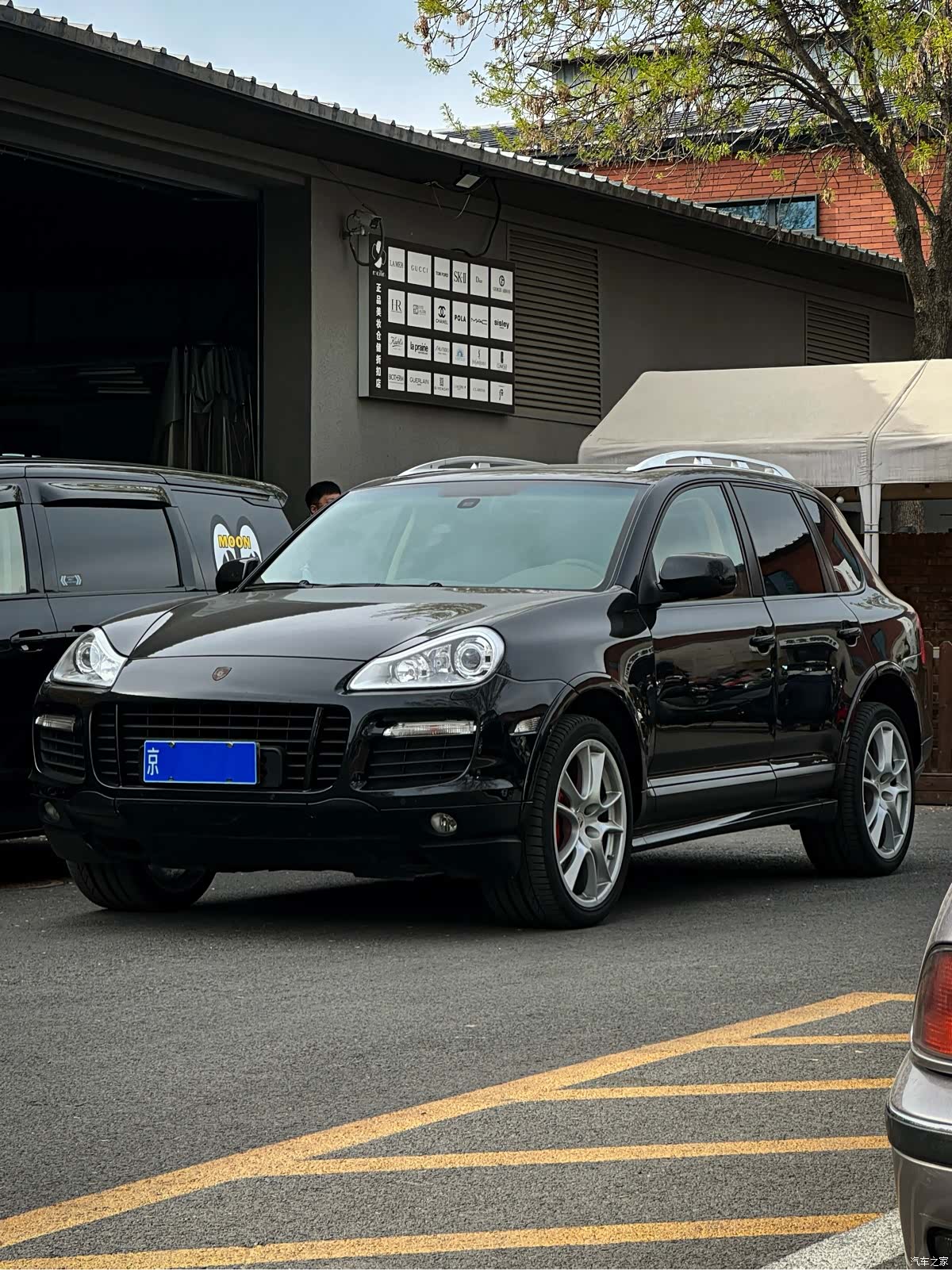 Porsche Cayenne, 2010 1