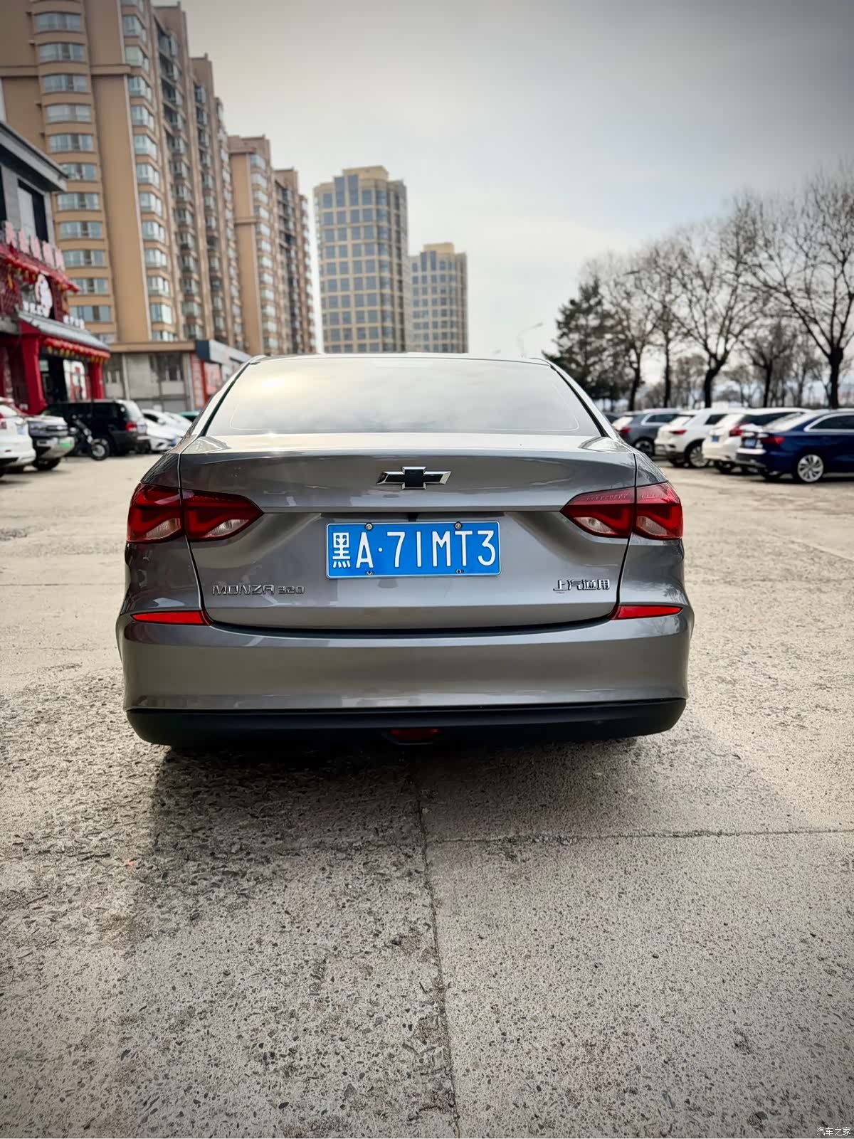 Chevrolet 320, 2022 все фото