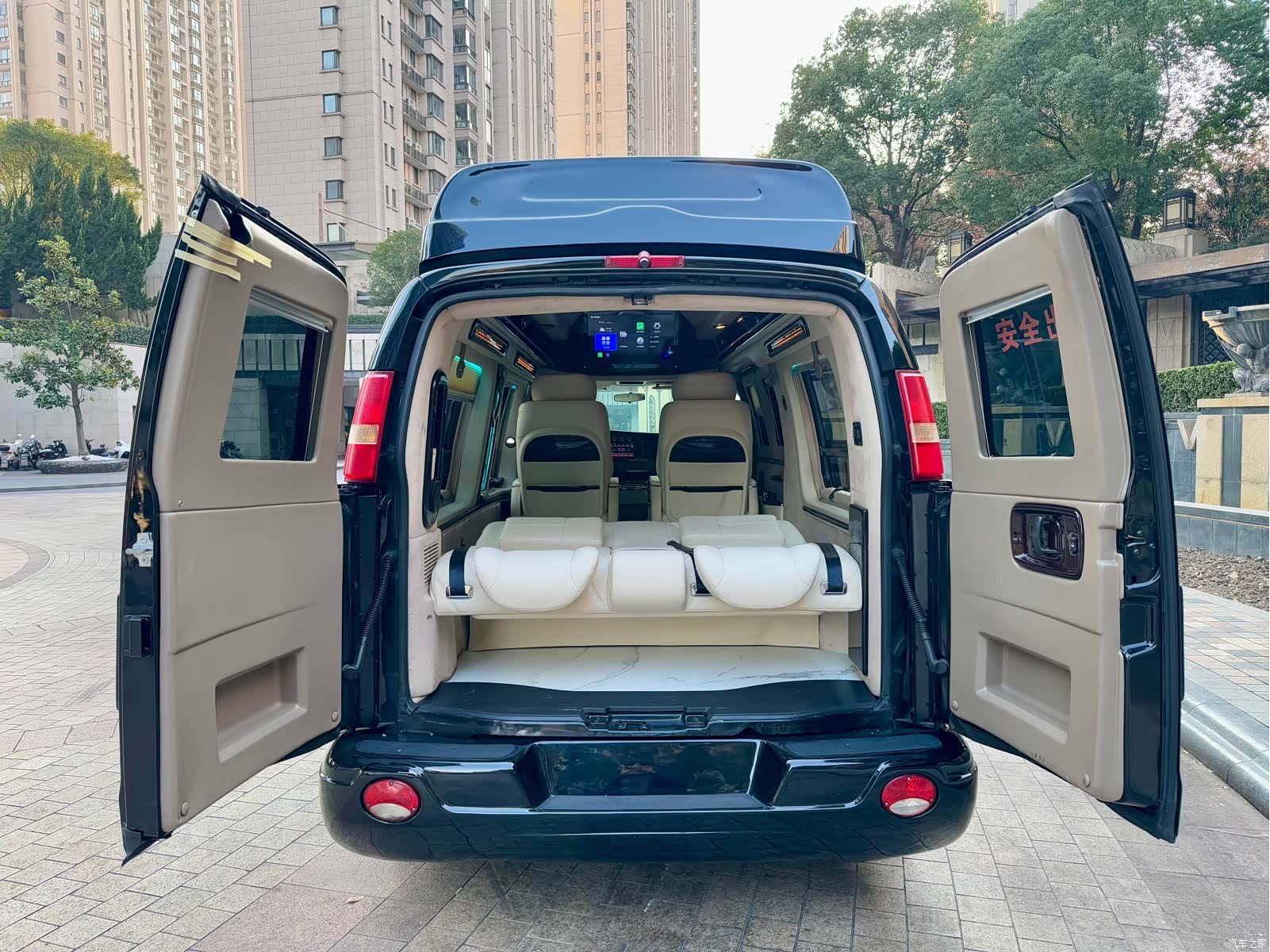 GMC G660S, 2017 14