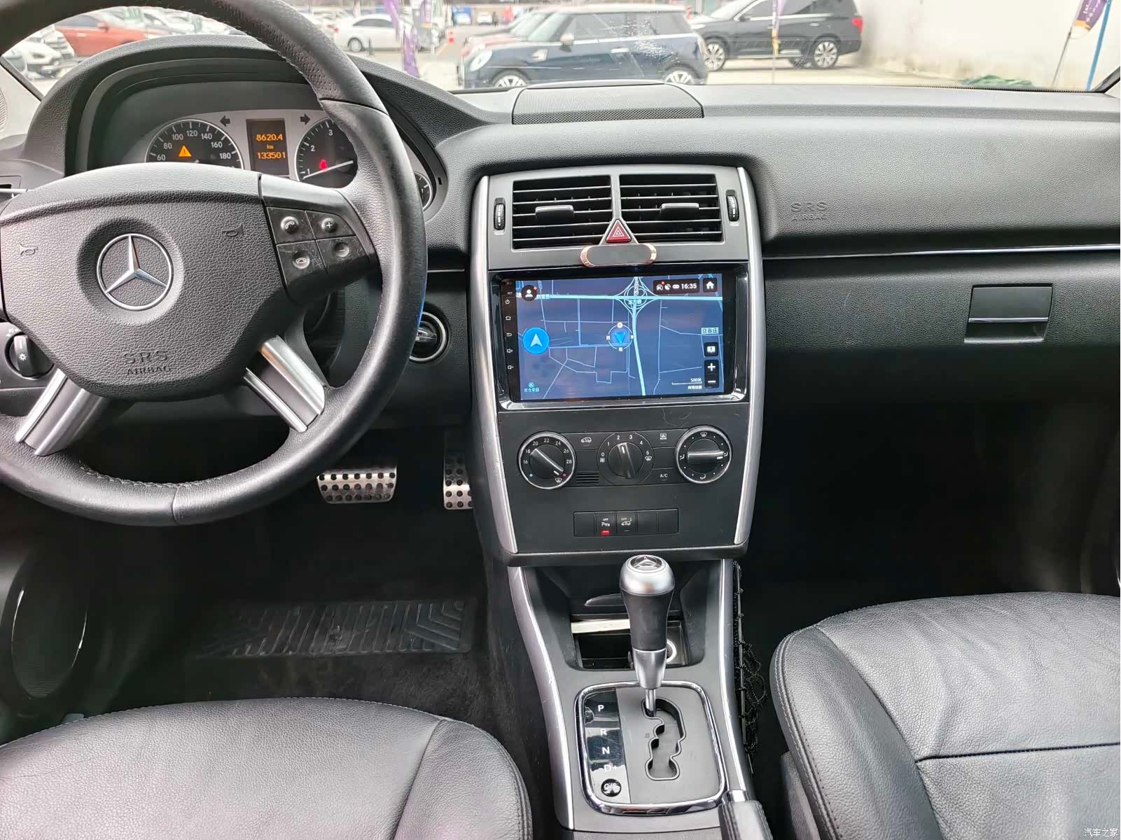 Mercedes-Benz B-Class, 2011 10