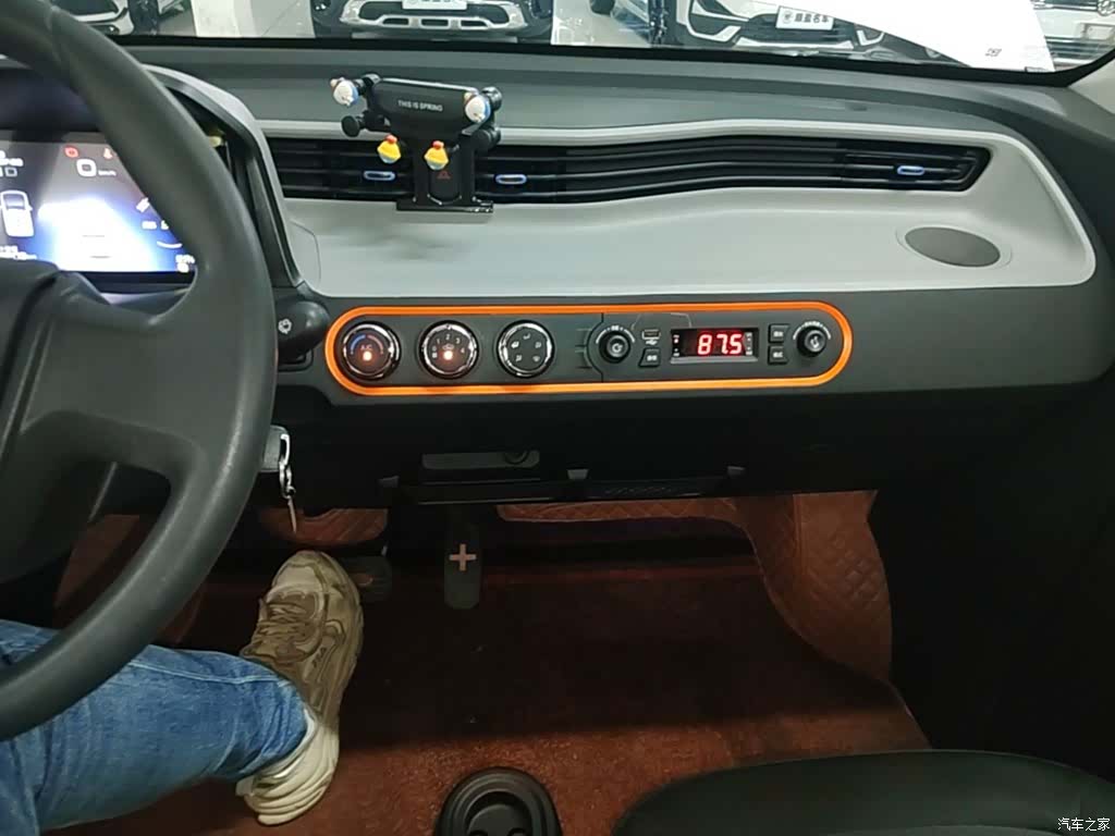 Wuling MINIEV, 2021 13
