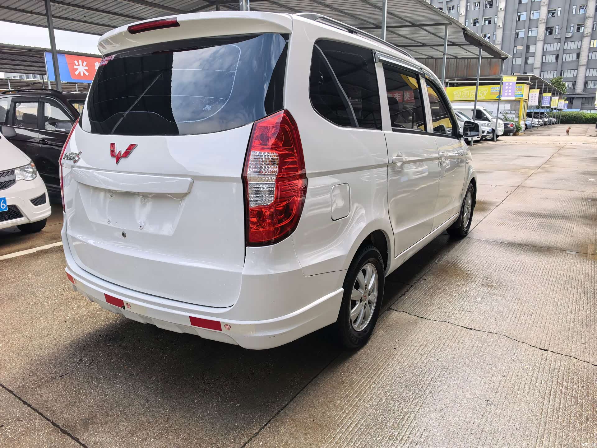 Wuling Hongguang, 2016 6