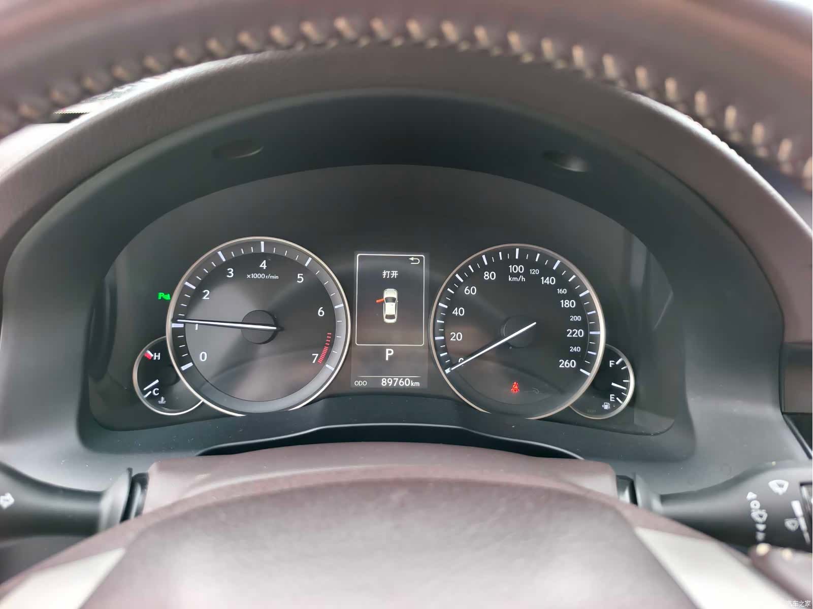 Lexus ES, 2018 9