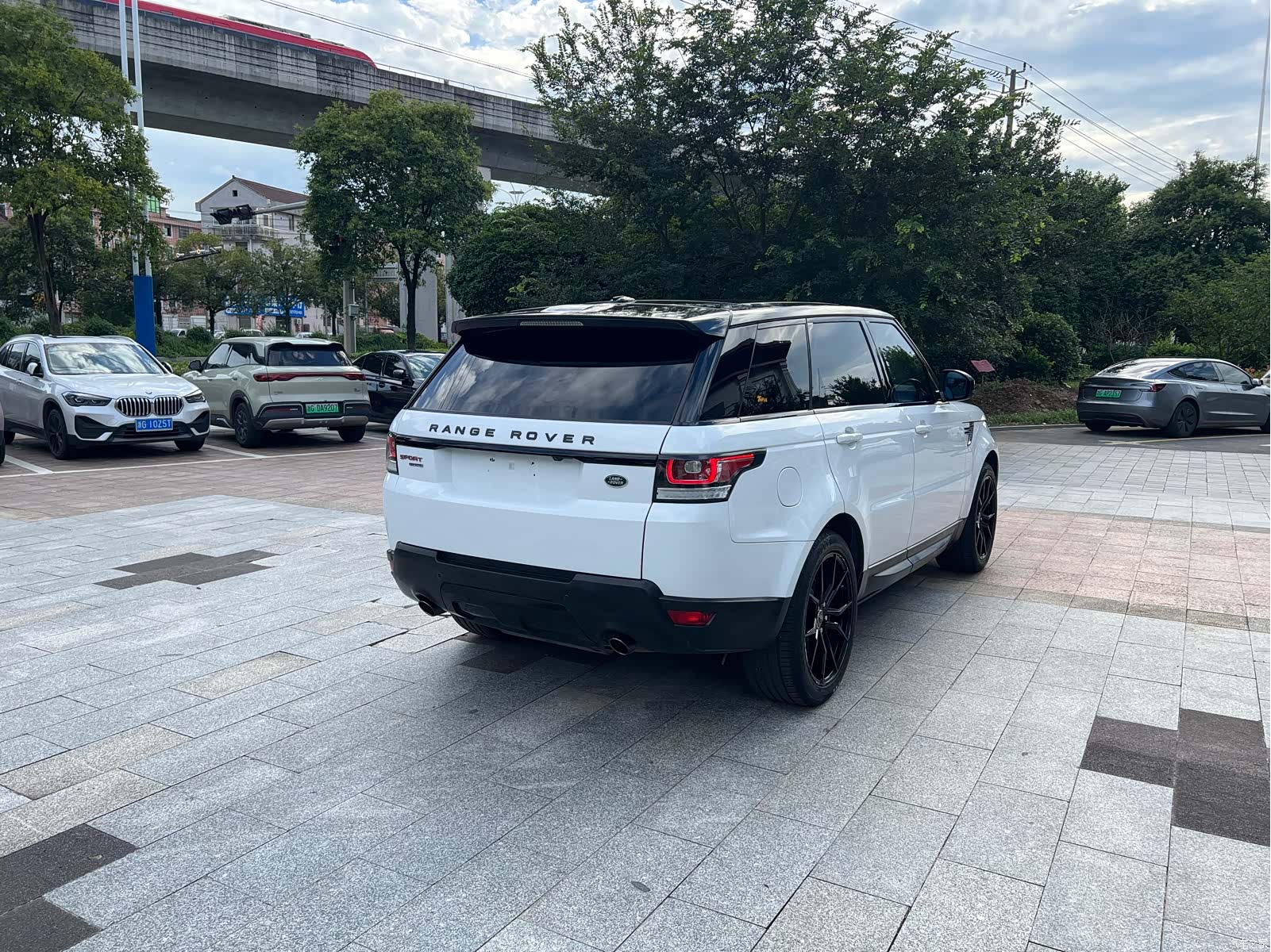 Land Rover Range Rover, 2015 15