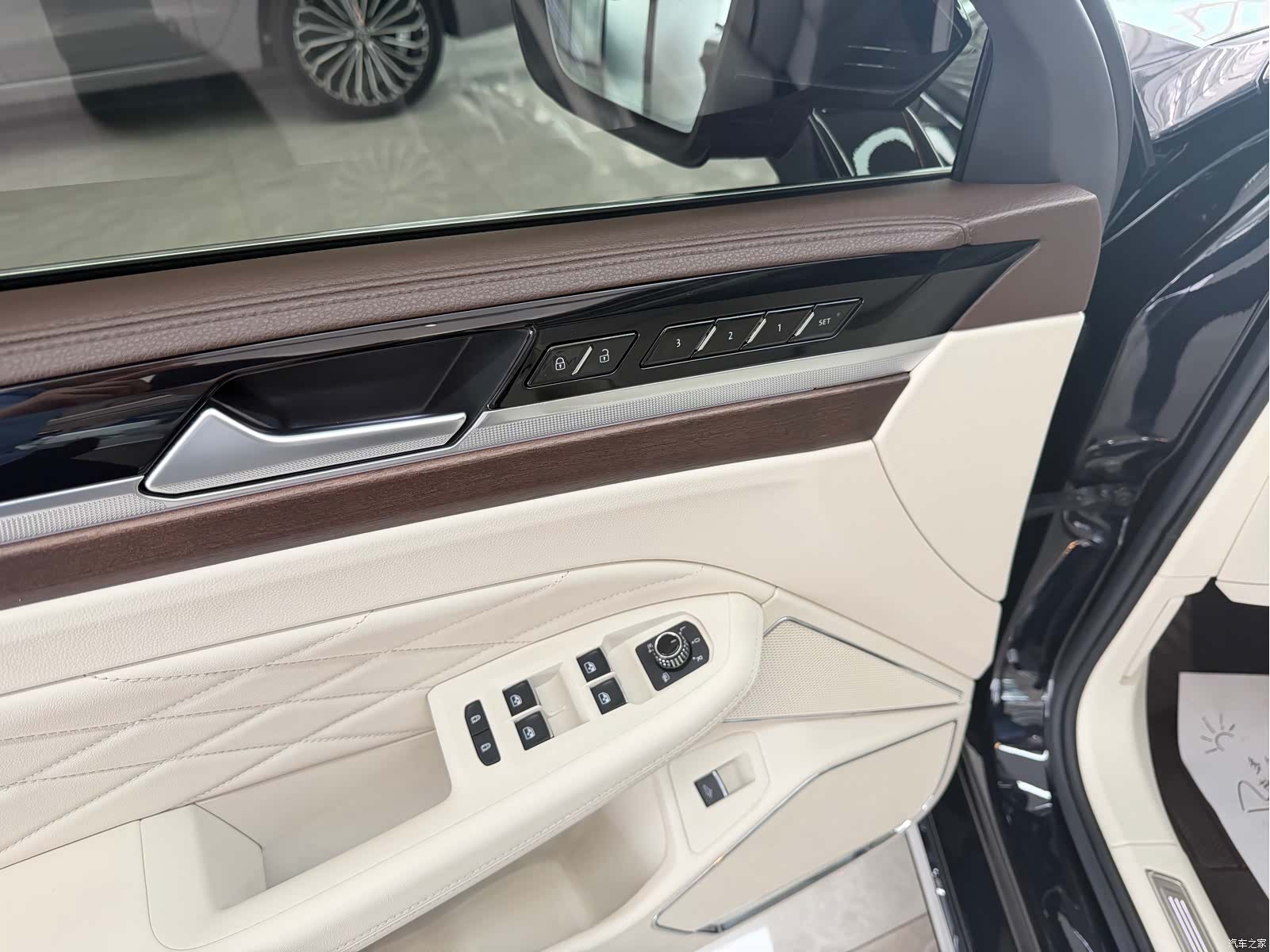 Volkswagen Phideon, 2023 15