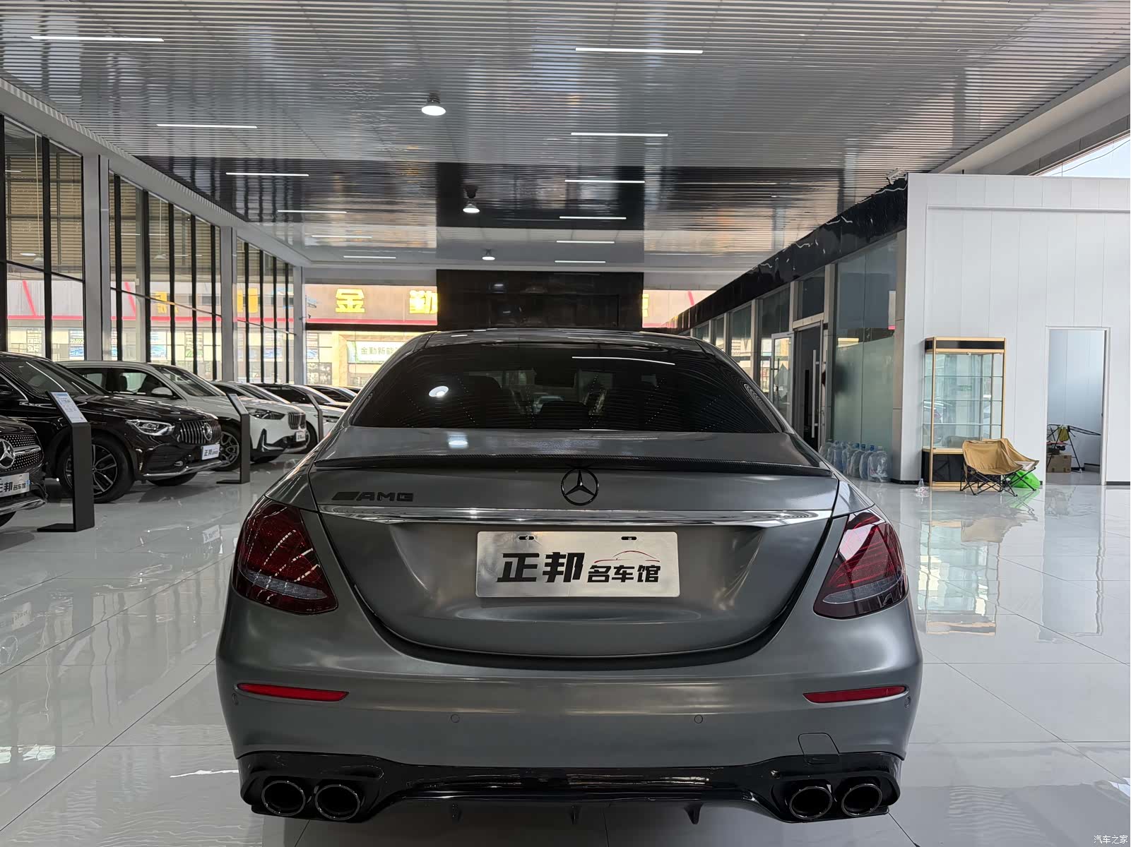 Mercedes-Benz E-Class, 2019 4