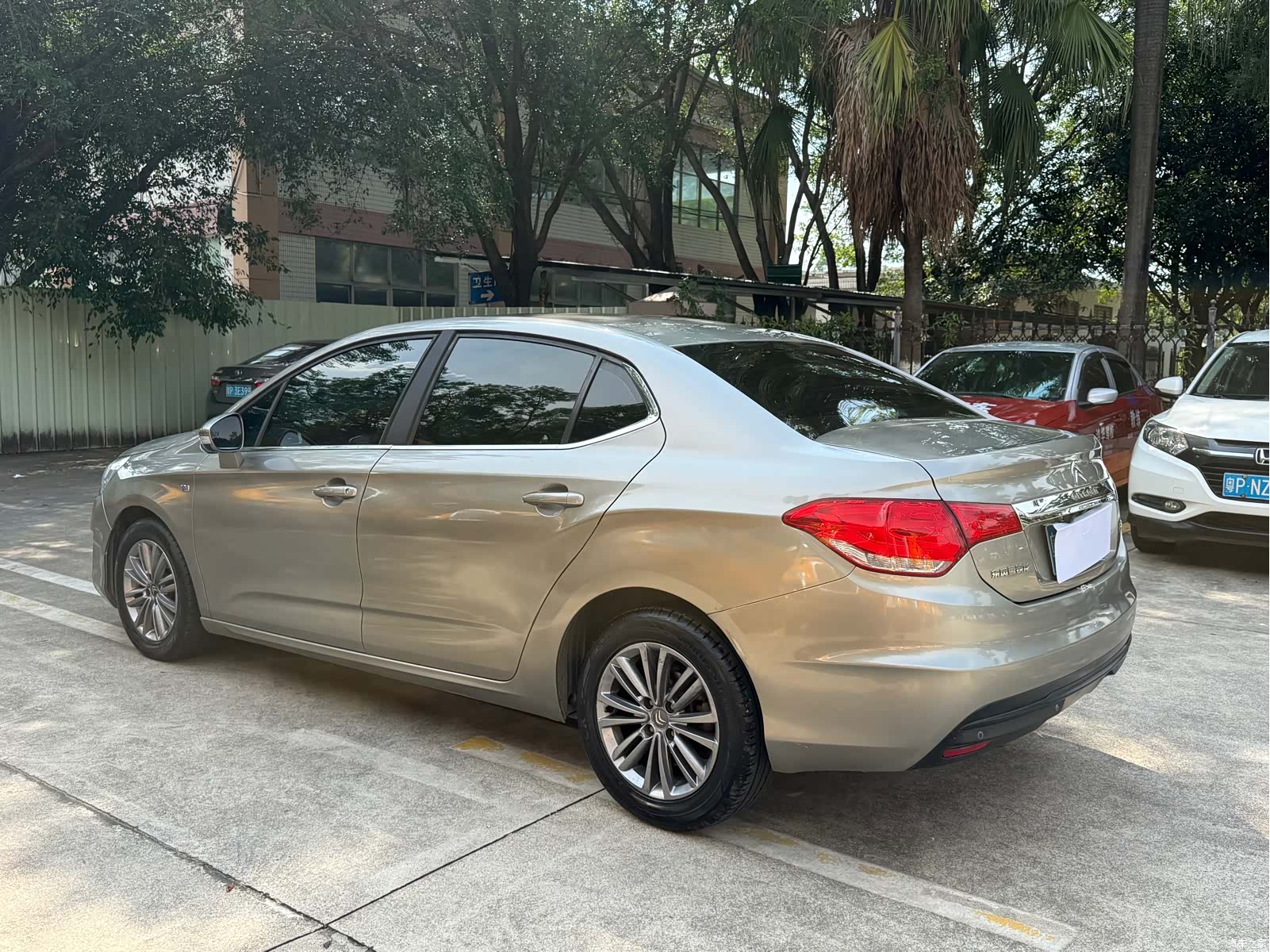 Citroen C4, 2015 7