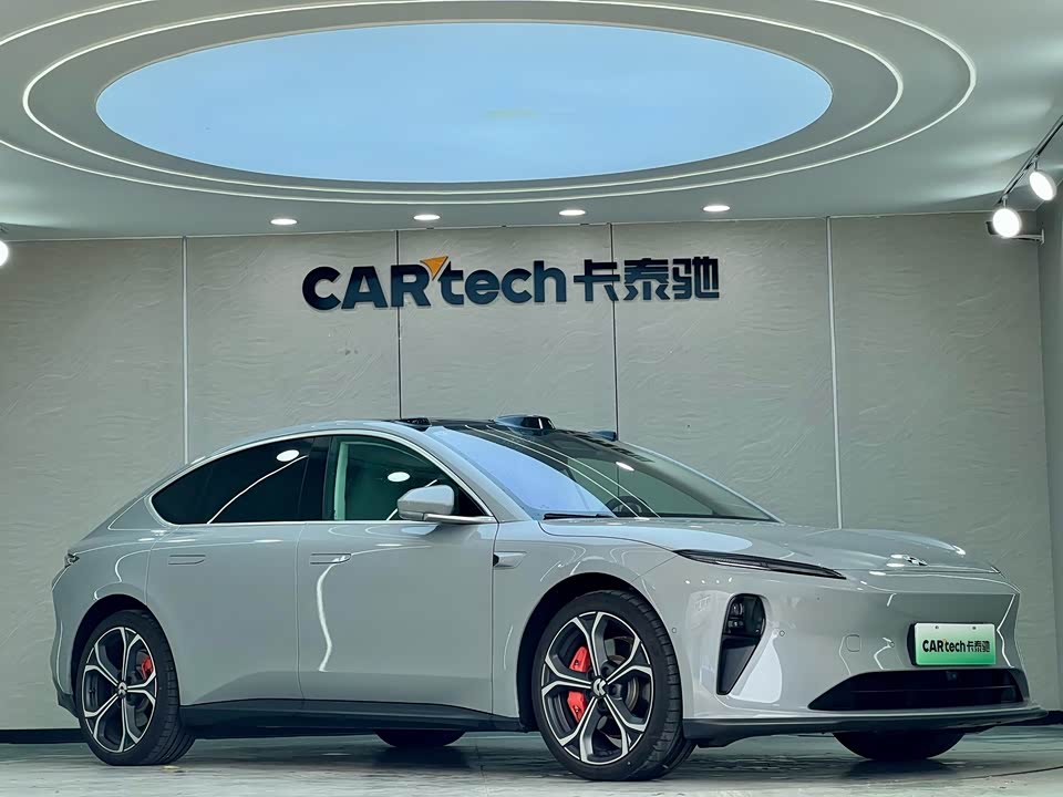 NIO ET5