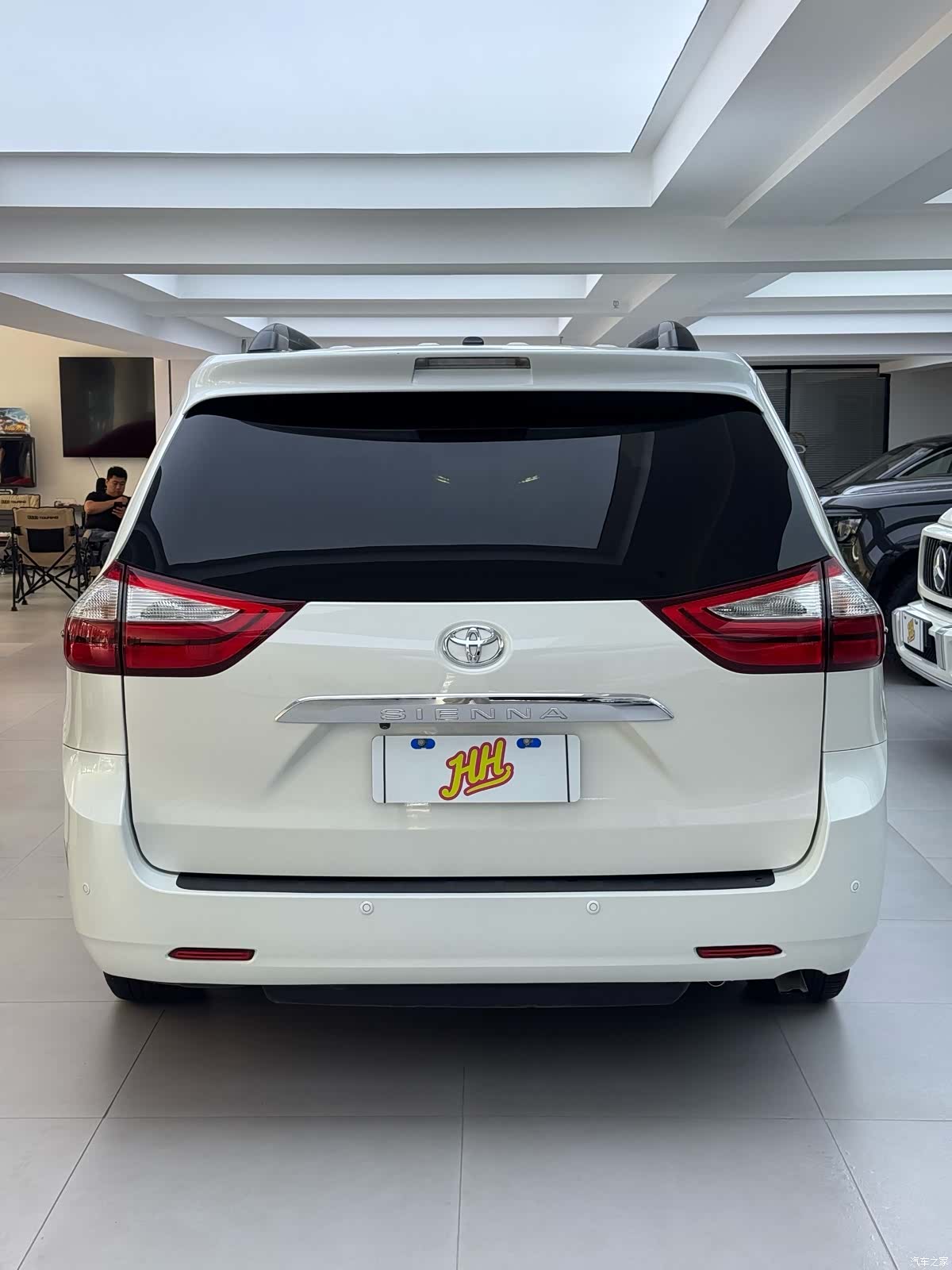 Toyota Sienna, 2017 11
