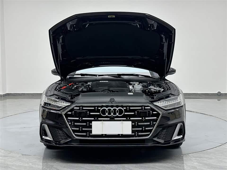 Audi A7L