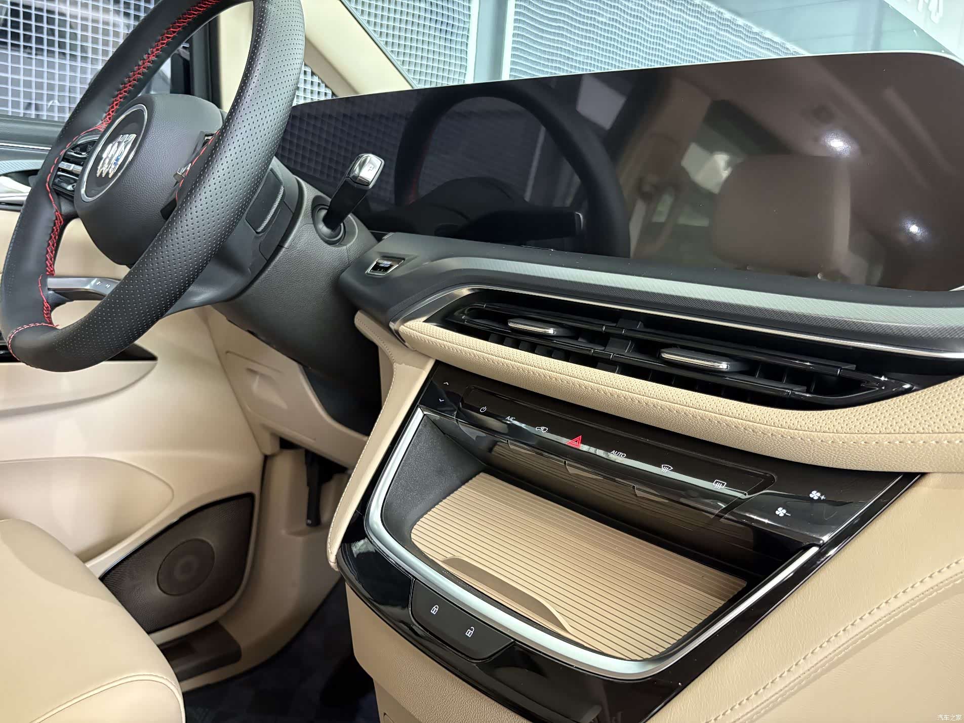 Buick GL8, 2025 7
