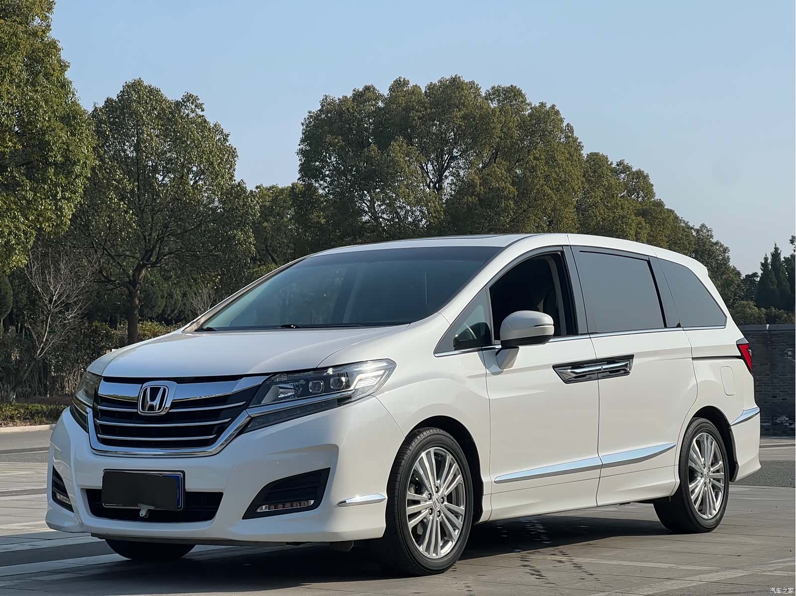 Honda Elysion, 2019 1