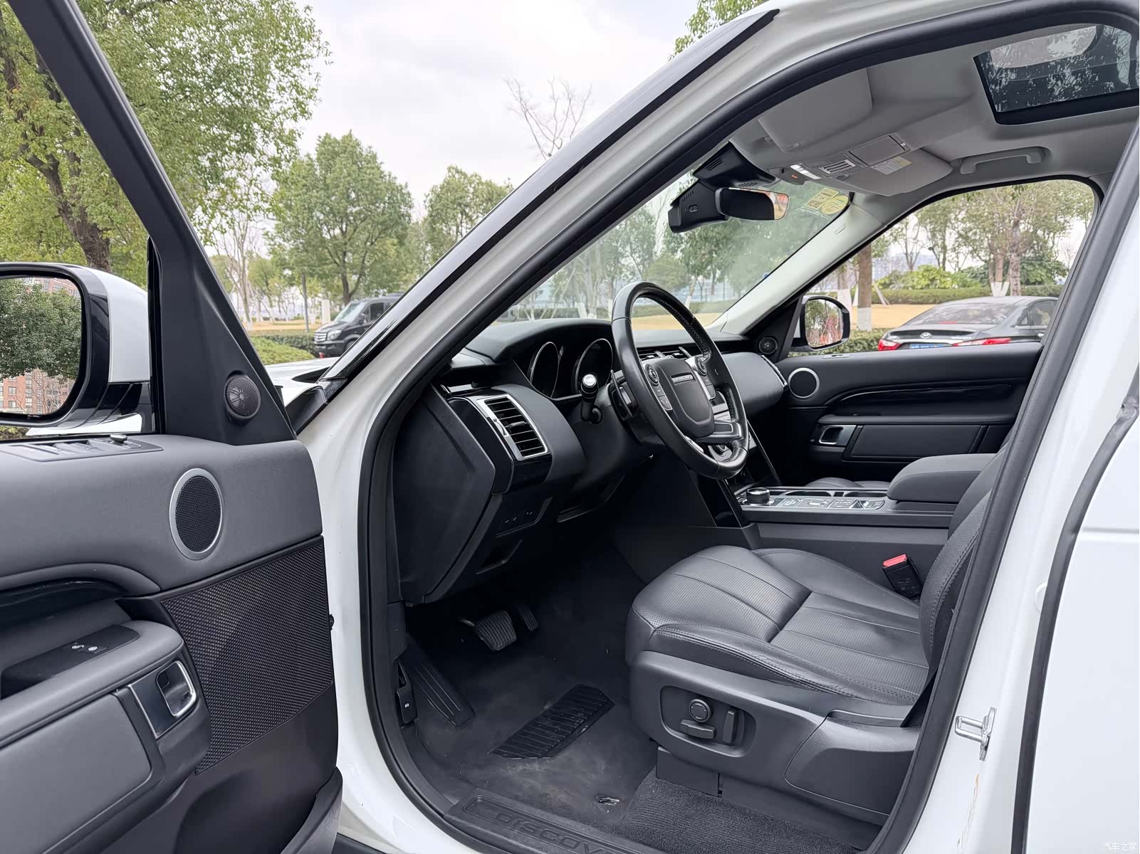 Land Rover Discovery, 2018 8