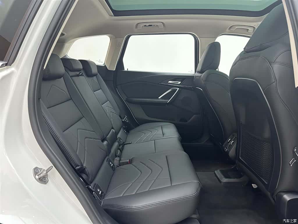 BMW X1, 2023 22