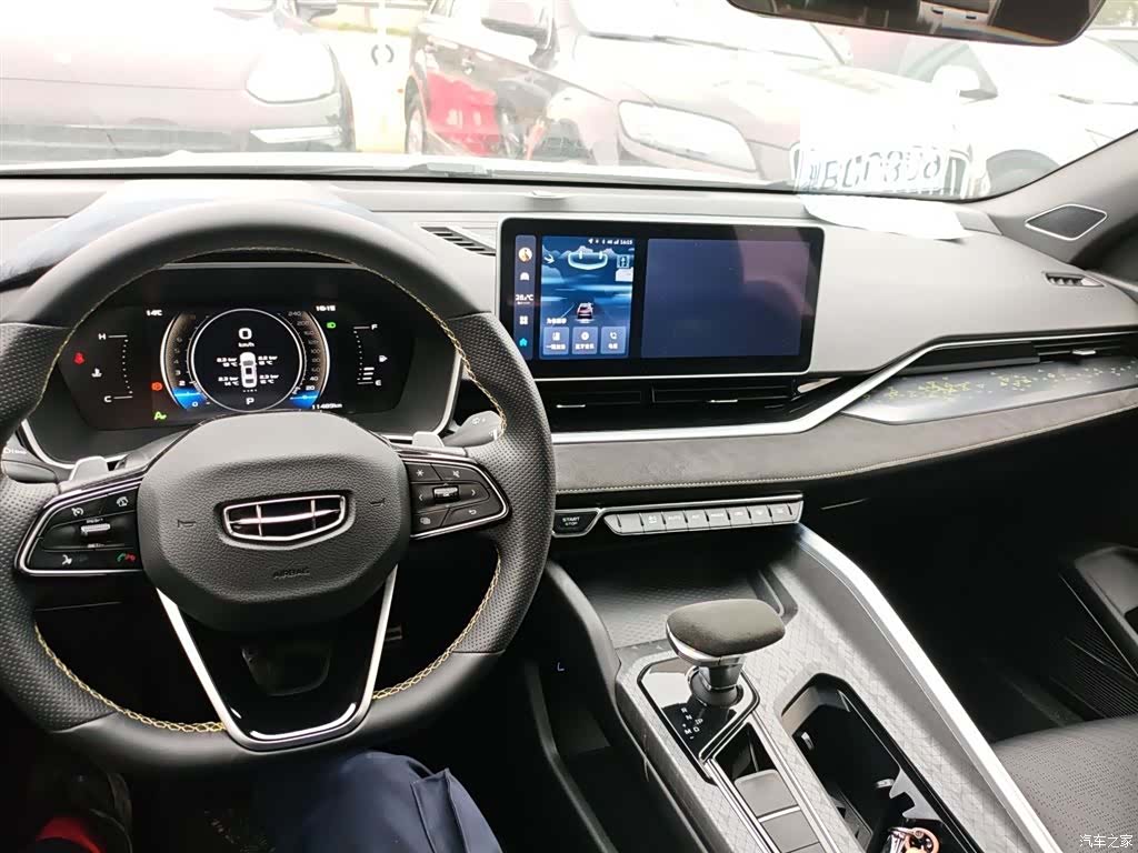 Geely Preface, 2024 6