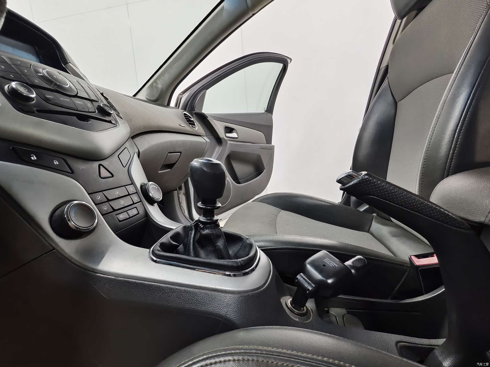 Chevrolet SE, 2012 12