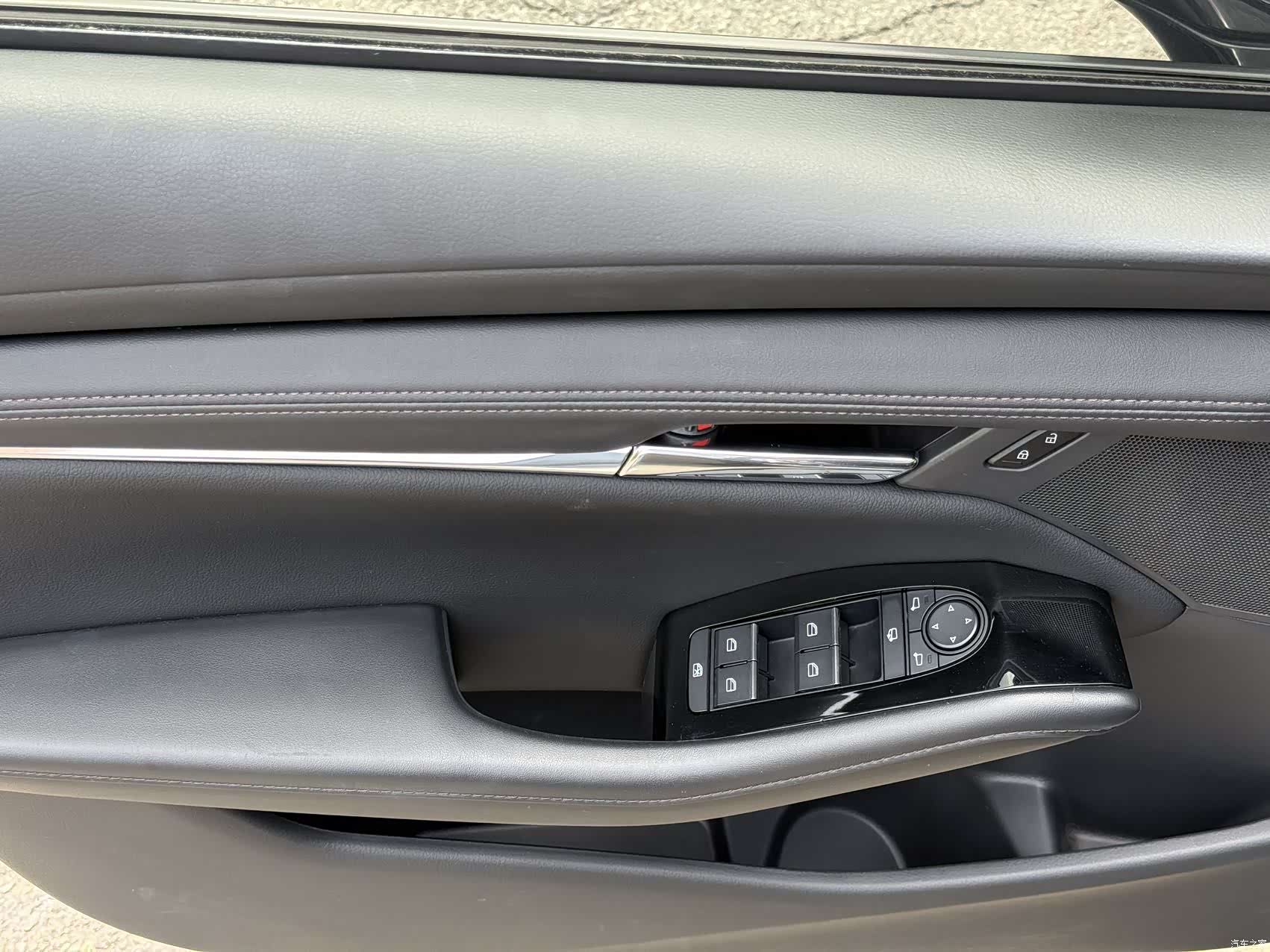 Mazda Mazda3, 2023 4