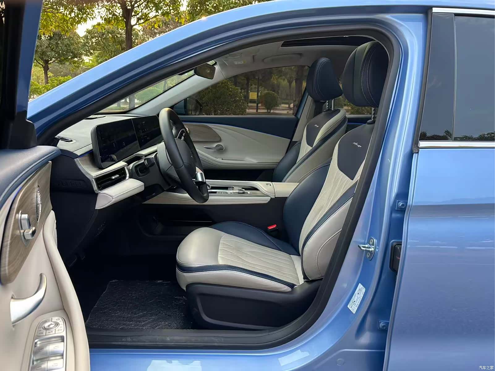 Chery Arrizo 8, 2023 10