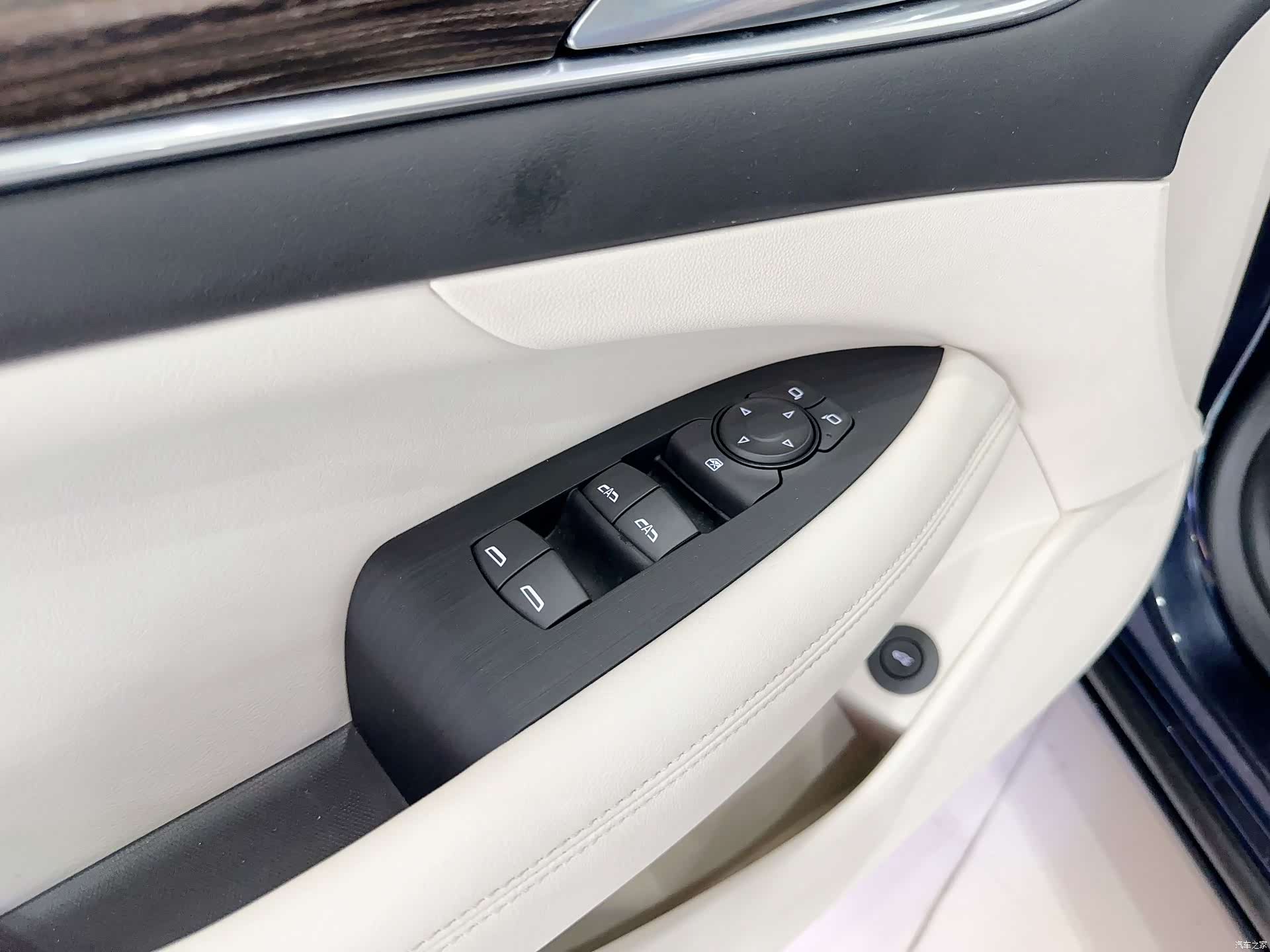 Buick LaCrosse, 2020 19