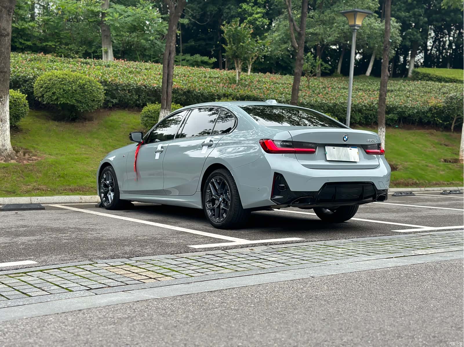 BMW 3 Series, 2025 10