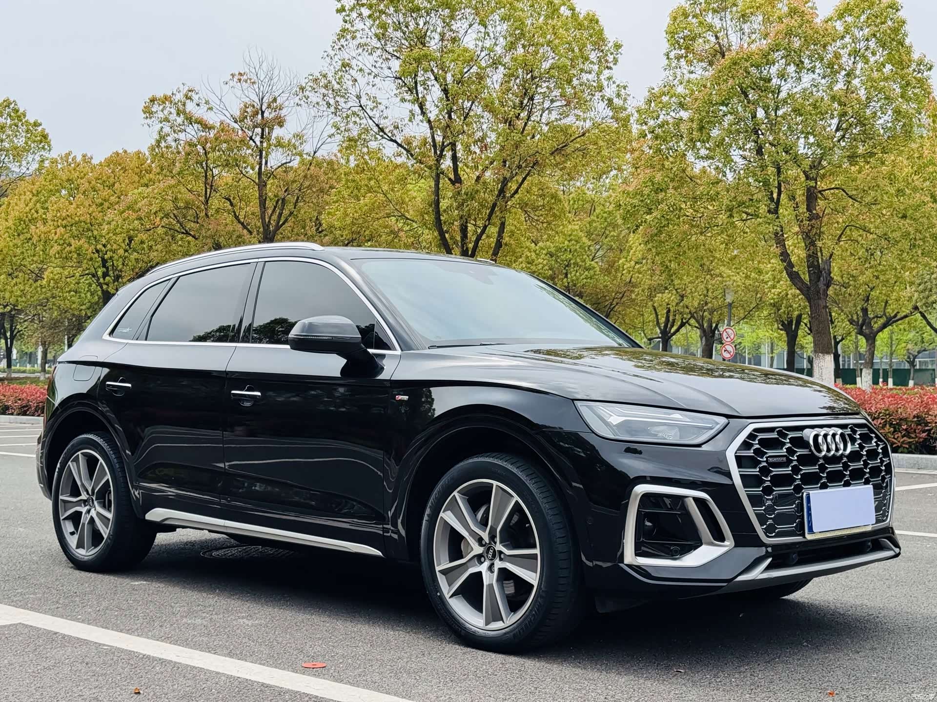 Audi Q5L, 2022 2