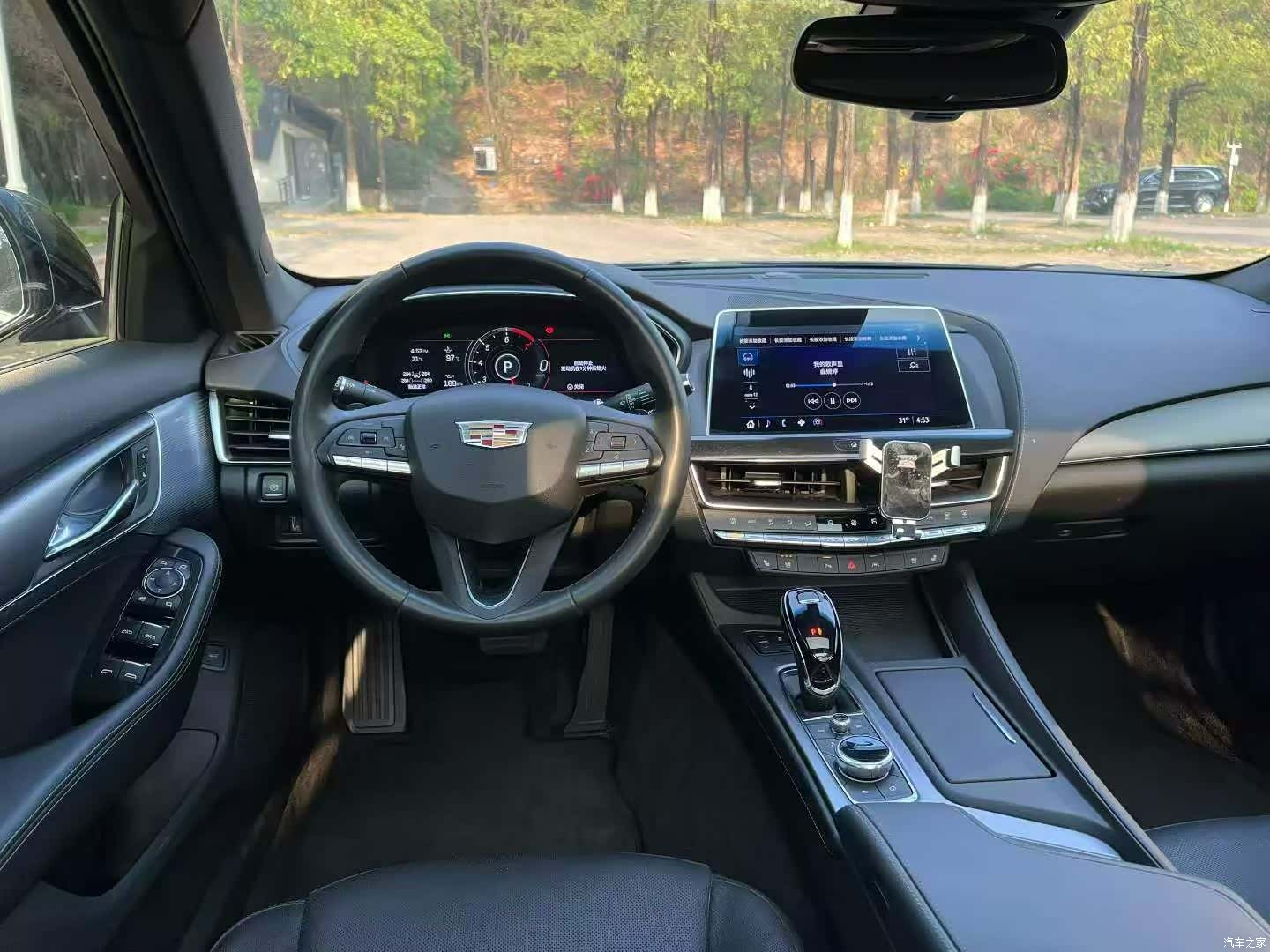 Cadillac CT5, 2023 4