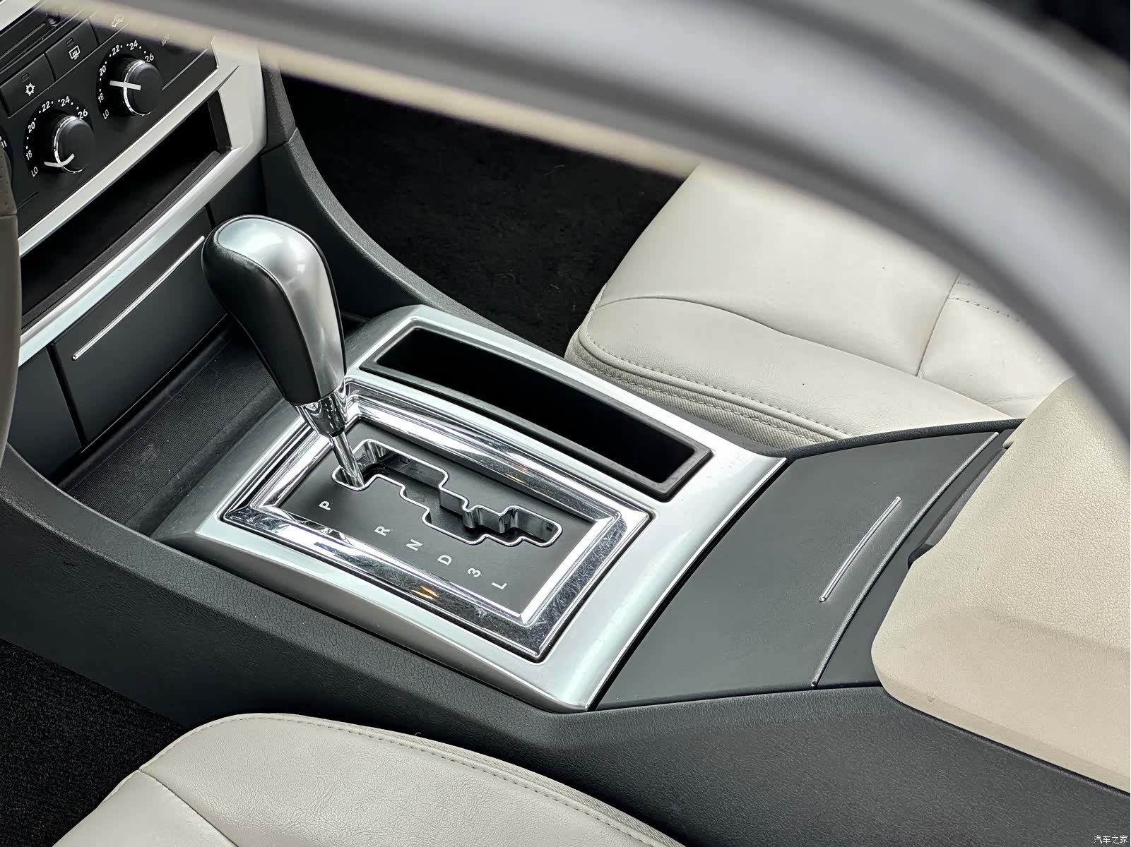 BeiJingKeLaiSiLei 300C, 2008 21