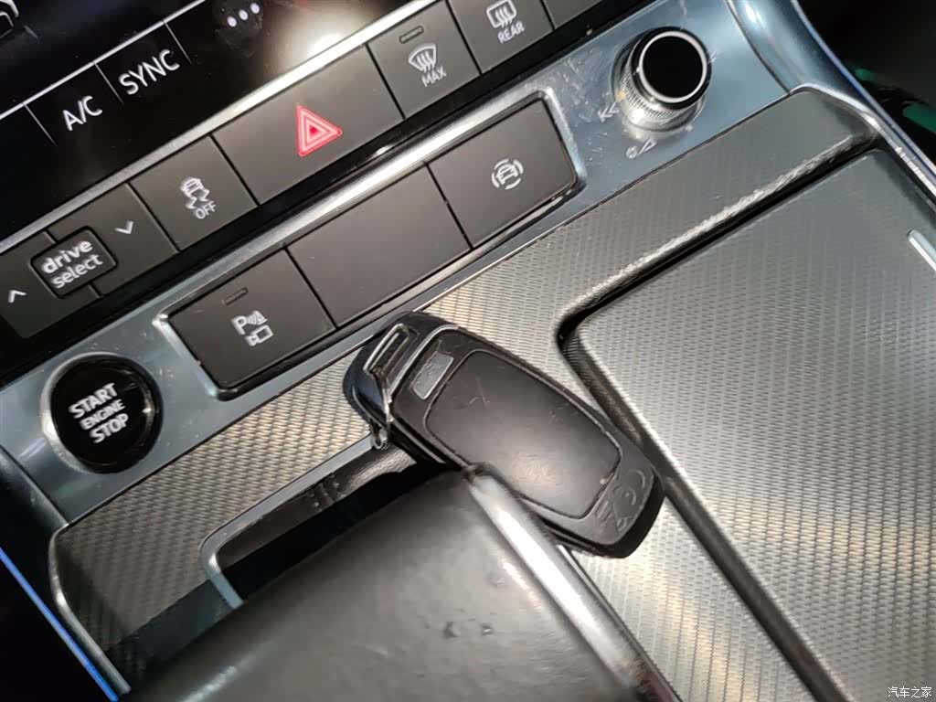 Audi A6L, 2021 9