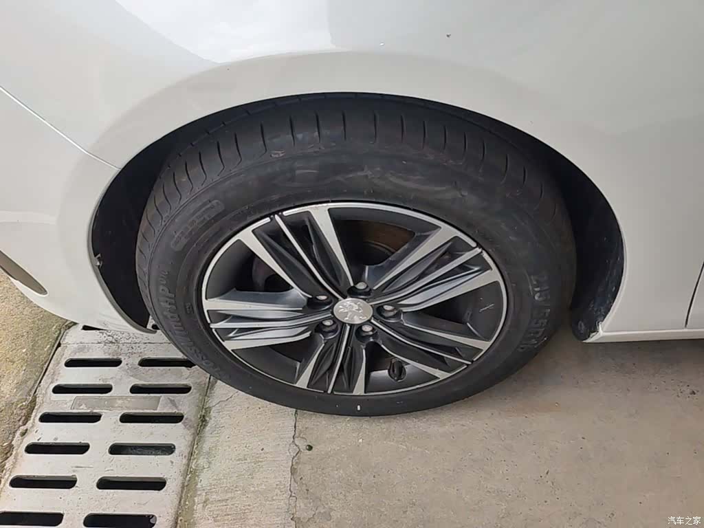 Peugeot 308, 2017 25