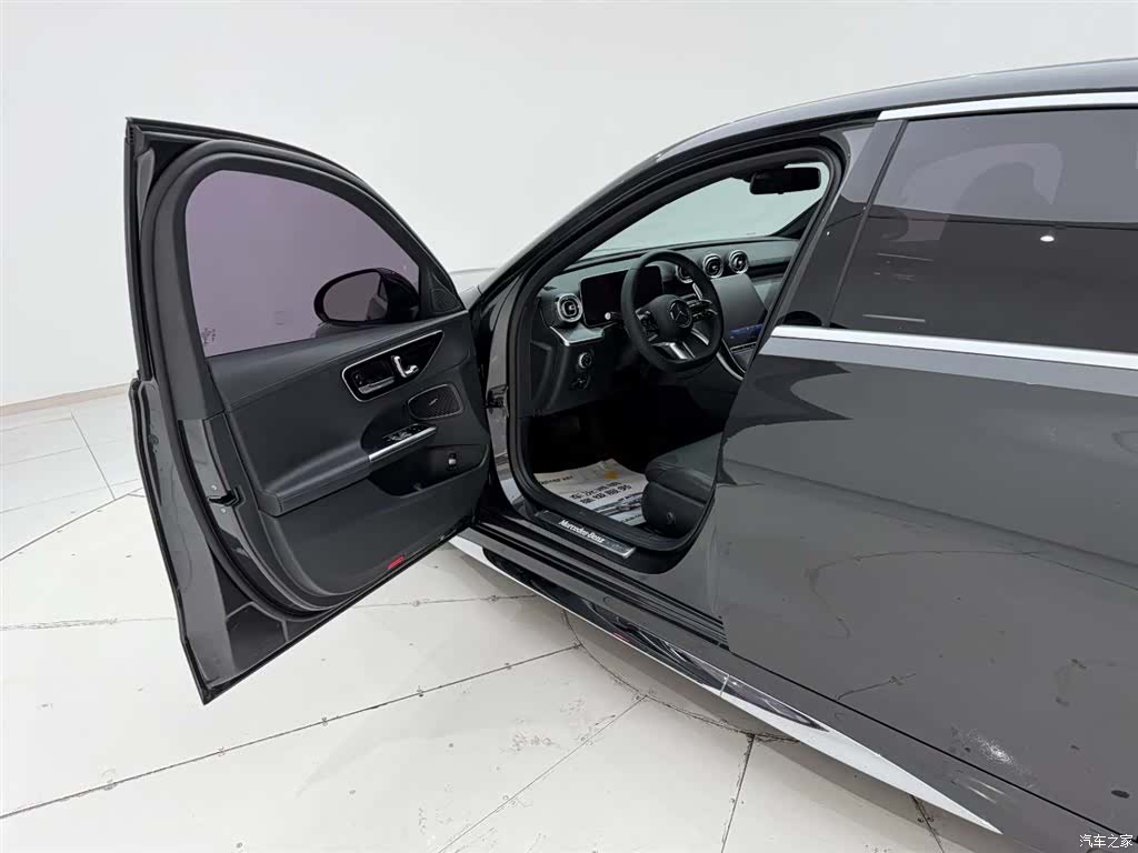 Mercedes-Benz C-Class, 2022 13