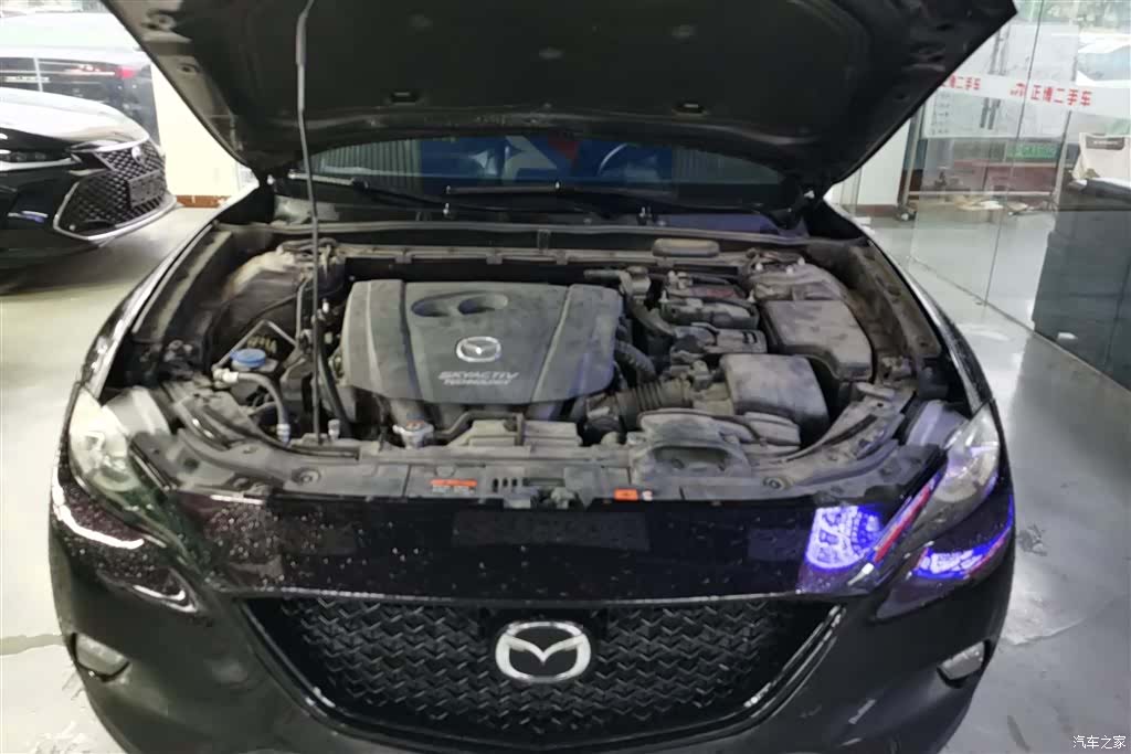 Mazda CX-4, 2019 10