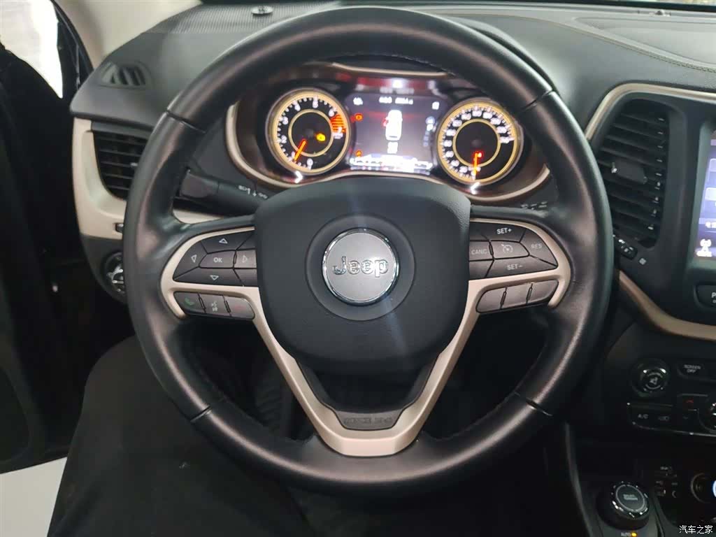 Jeep Cherokee, 2018 7
