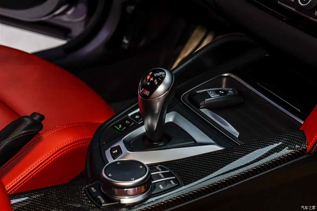 BMW M4, 2019 32