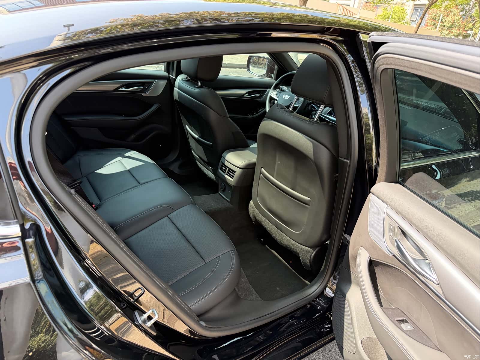 Cadillac CT5, 2023 16