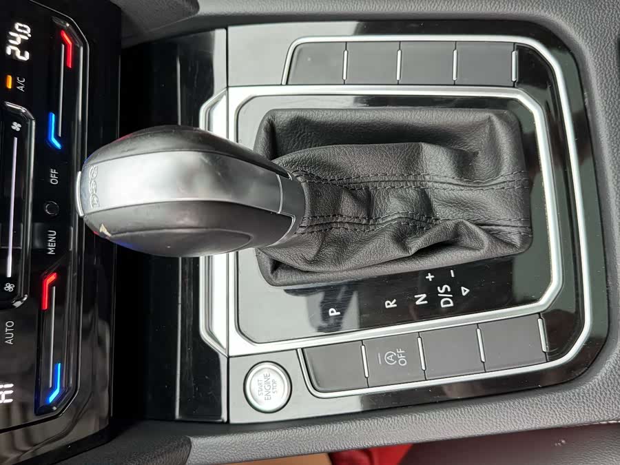 Volkswagen Magotan 2020, фото 15