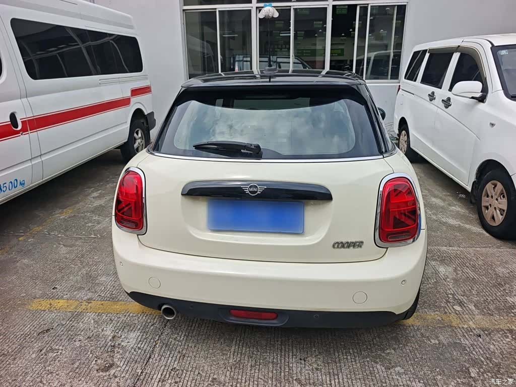 Mini Cooper, 2020 4