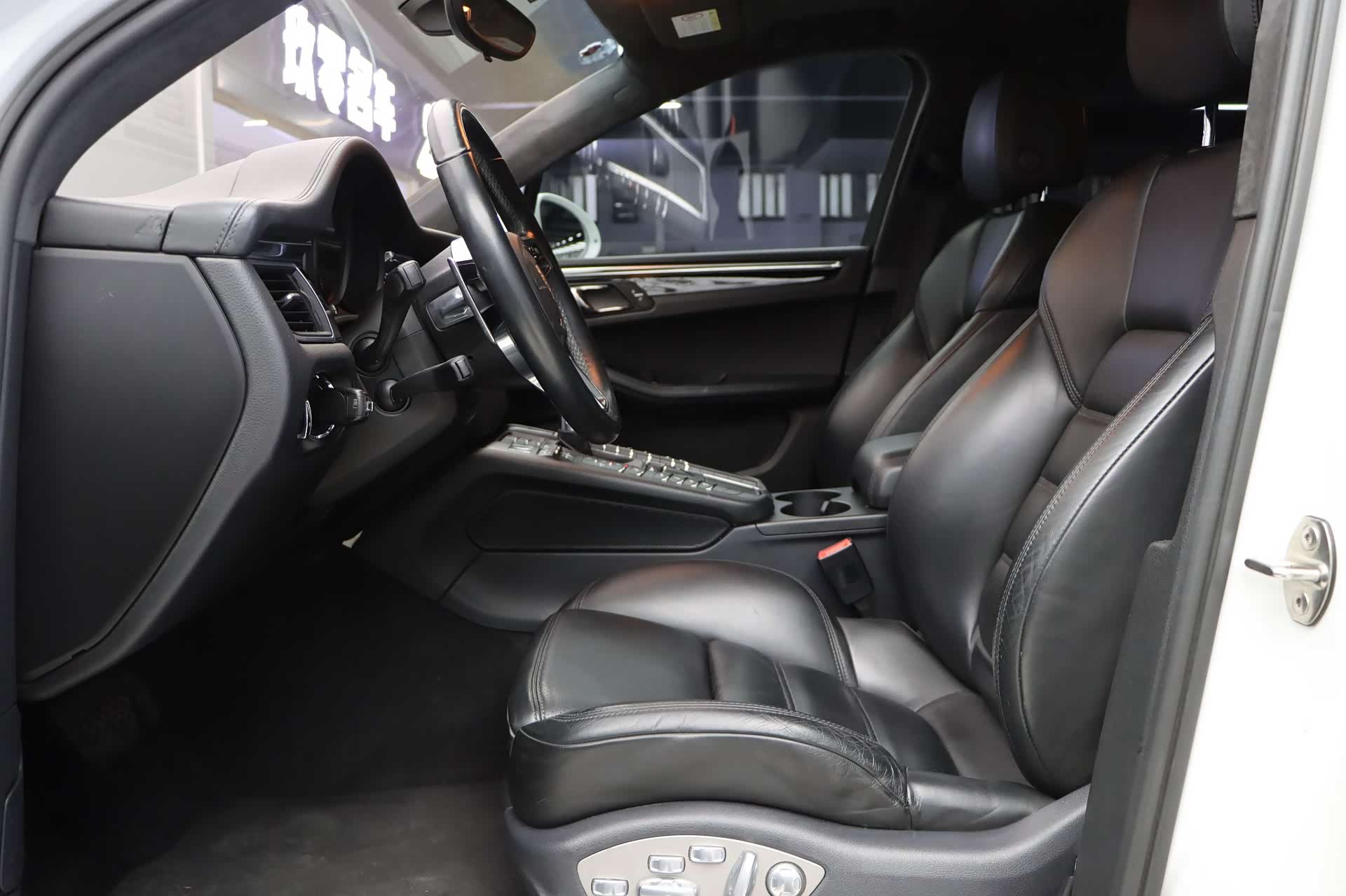 Porsche Macan, 2015 18