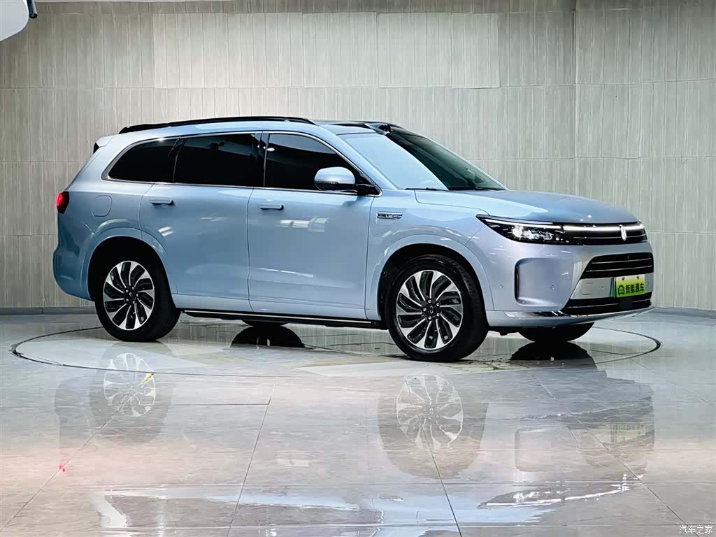 AITO M7, 2023 3