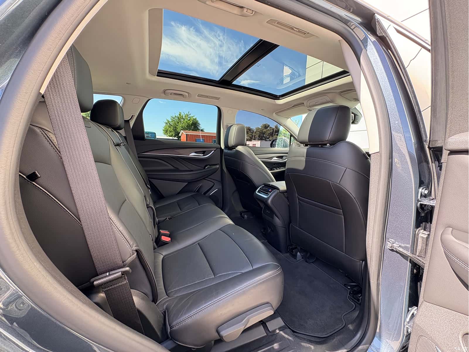 Buick Enclave, 2021 13