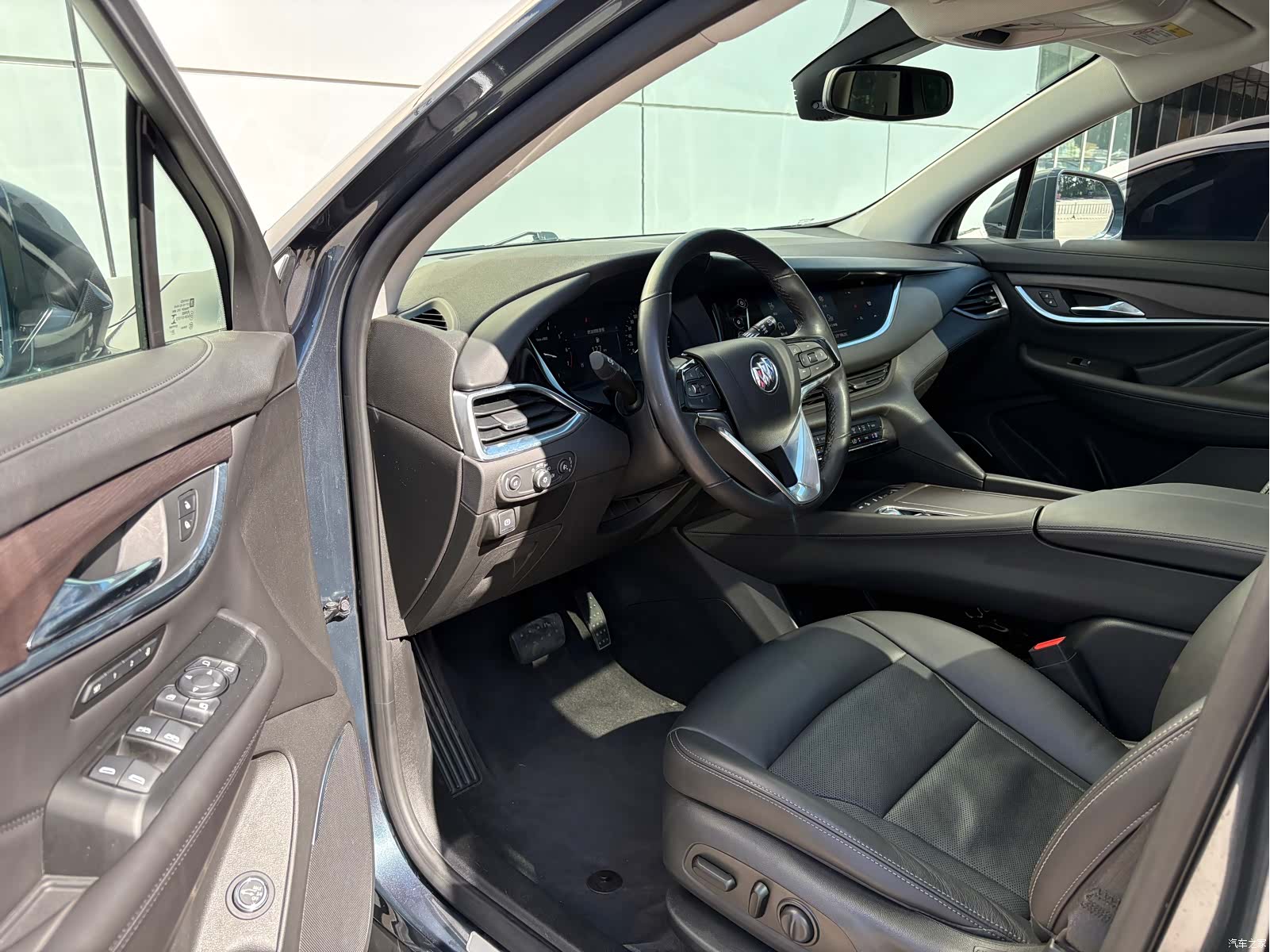 Buick Enclave, 2021 7