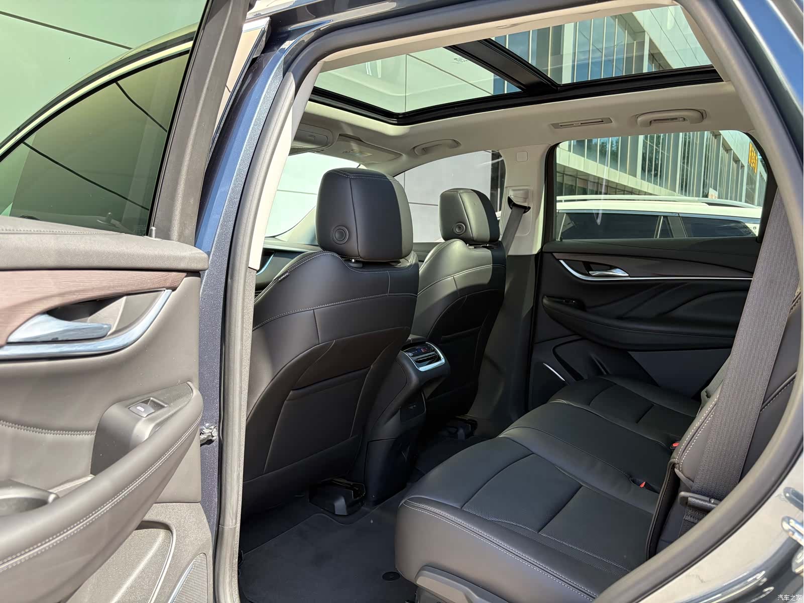 Buick Enclave, 2021 8