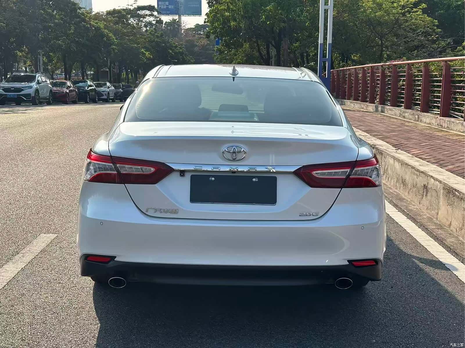 Toyota Camry, 2022 все фото