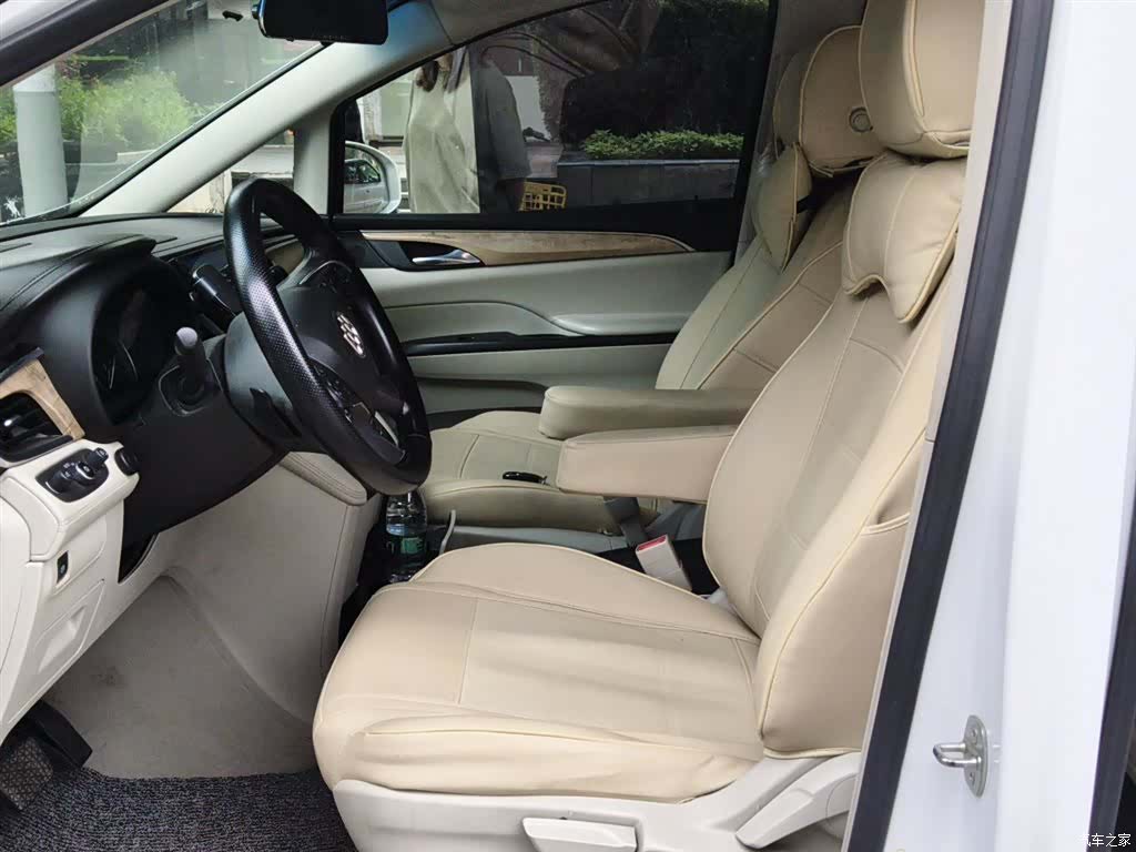 Buick GL8, 2018 16