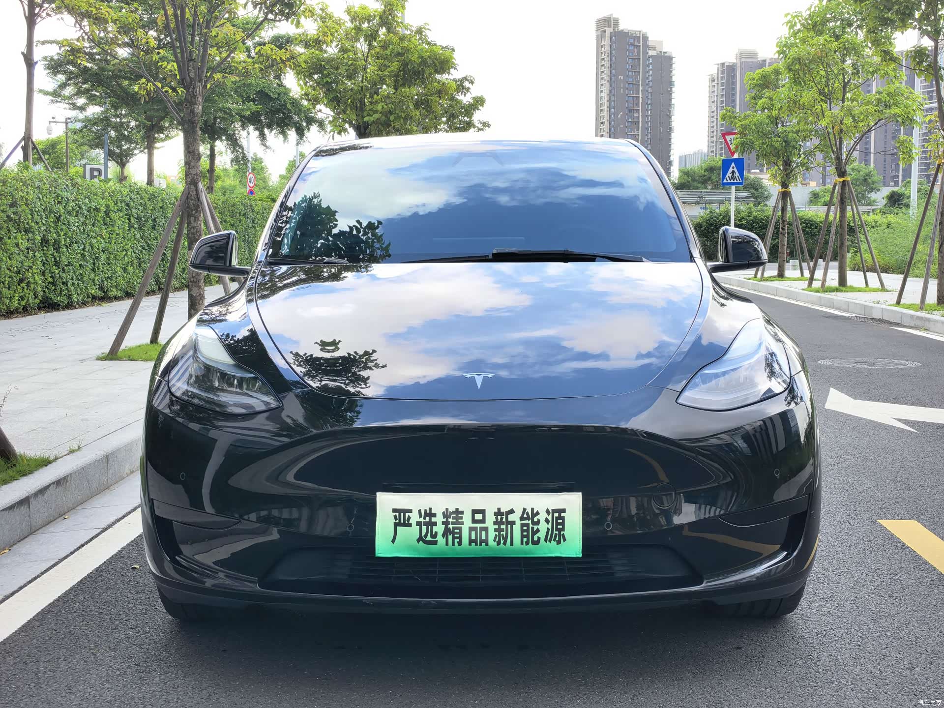 Tesla Model Y, 2022 2